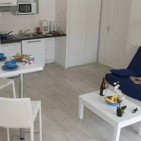 Les Isles De Sola Grancamp Studio